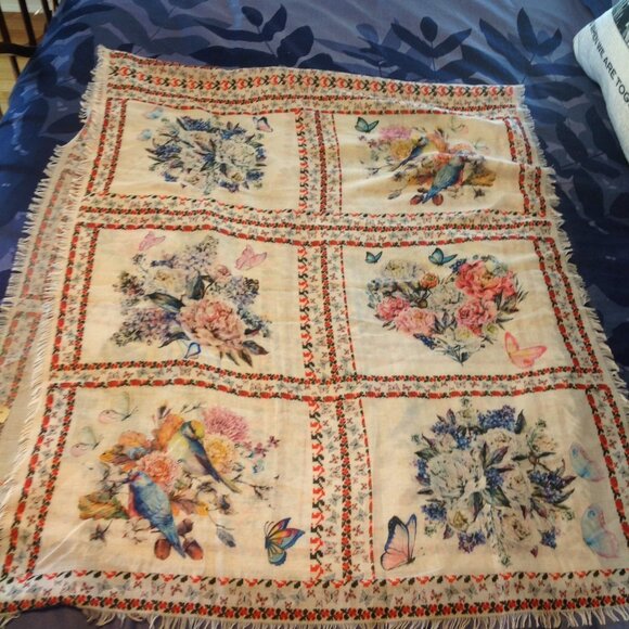 NWOT JC Sunny Floral Flowers Birds Butterflies Fringe Scarf Shawl Wrap - Picture 6 of 10